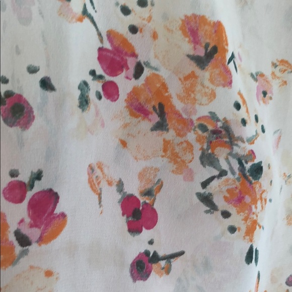 Chloe K shear tank top, with back detail, size M - Picture 5 of 7